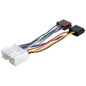 ISO-Adapter für Nissan Fahrzeuge zur einfachen Integration von CarAudio-Systemen.
