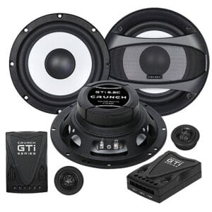 Car-HiFi Lautsprecher Set mit Subwoofer, Verstärker und Zubehör für optimalen Klang.