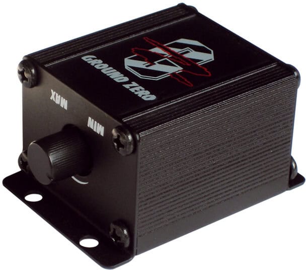Car Audio Verstärker für kraftvollen Sound, kompakt und robust.