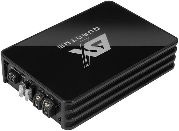 Verstärker für Auto-HiFi, leistungsstark und kompakt, ideal für Car-Audio-Installationen.