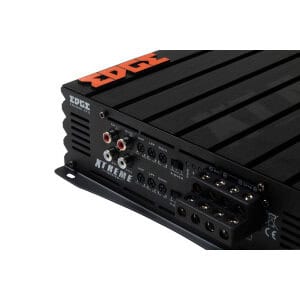 Edge EDX800.4FD-E0 avtozvočni ojačevalnik za visoko zmogljivost in kakovost zvoka.